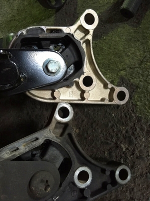 【愛車整備】 フォード KA ミッションマウント交換 【愛車整備】 フォード KA ミッションマウント交換