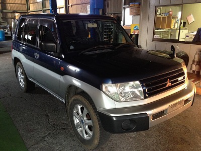 愛車買取 三菱 パジェロio 傷多 ステッカーアト MT ¥53,000- 愛車買取 三菱 パジェロio 傷多 ステッカーアト MT ¥53,000-