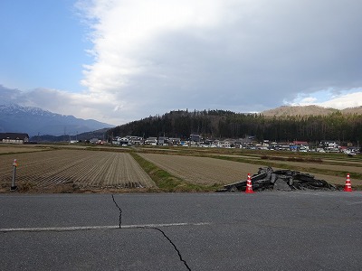 長野県北部地震、新聞報道に驚いて現地を見に行く2