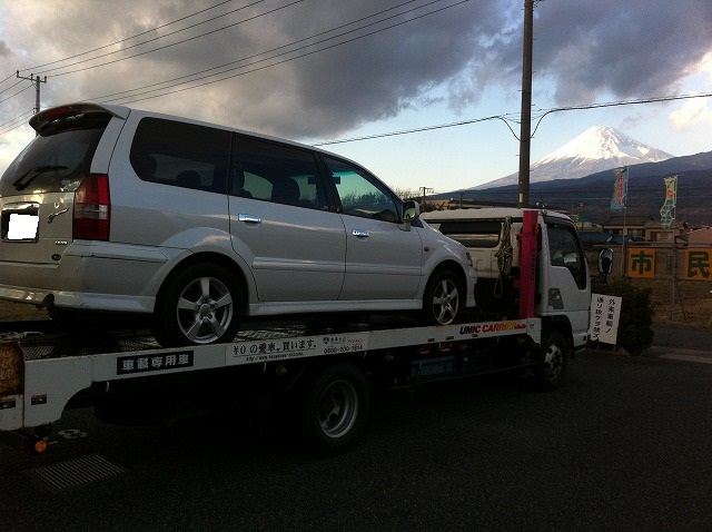 廃車買取り 三菱 シャリオグランディス