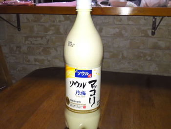 んじゃ マッコリでもいっちゃう!(b^ー°)