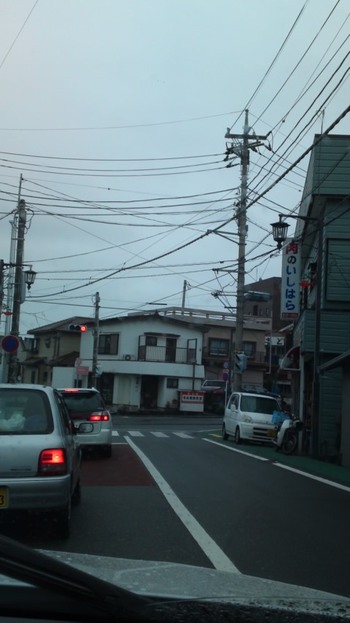 雨降ってますね!
