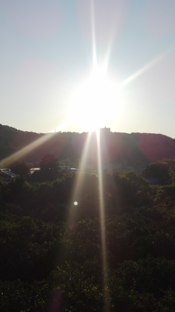 おはよぉございまぁす