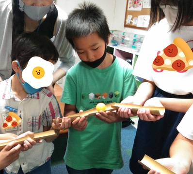 輪になって 輪になって