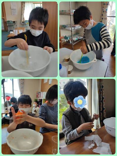 春のスライム作り 春のスライム作り
