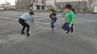 なわとび なわとび