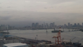 曇り空
