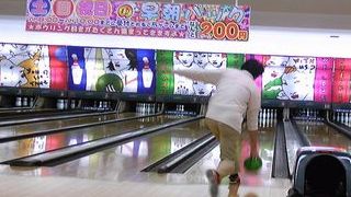 初ボウリングは107です。。。