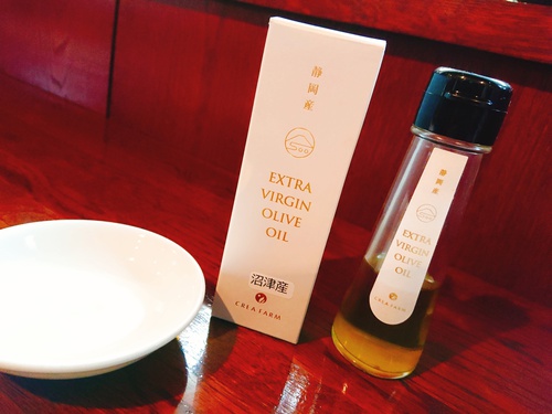 ホタルイカと香菜苔(紅菜花)のアンチョビオイル仕立のスパゲティ! ホタルイカと香菜苔(紅菜花)のアンチョビオイル仕立のスパゲティ!