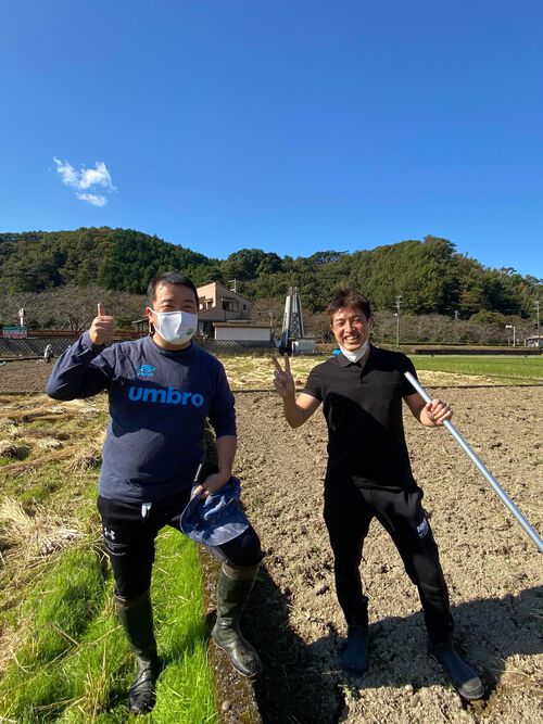松崎・田んぼをつかった花畑!種まきイベントに参加しました! 松崎・田んぼをつかった花畑!種まきイベントに参加しました!