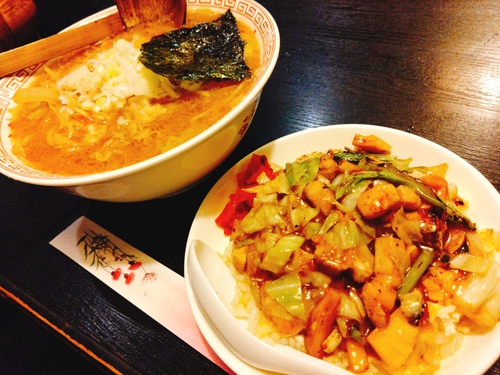 味噌ラーメン&半肉チャーハンセット/居酒屋 末広@東伊豆町稲取 味噌ラーメン&半肉チャーハンセット/居酒屋 末広@東伊豆町稲取