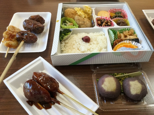 小谷あゆみさん ふじのくに美しく品格のある邑めぐり日記 秋〜なずな工房の地産地消弁当!/ほっと龍山@浜松市天竜区龍山〜☆ 小谷あゆみさん ふじのくに美しく品格のある邑めぐり日記 秋〜なずな工房の地産地消弁当!/ほっと龍山@浜松市天竜区龍山〜☆