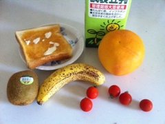 赤と黄色の野菜炒め