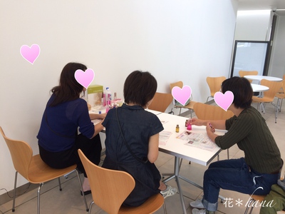 レッスン風景:「アロマ講座」沼津市 レッスン風景:「アロマ講座」沼津市