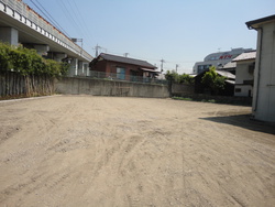 貸土地というか貸駐車場