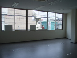 富士市平垣本町 貸事務所