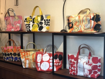 NAVASのBAG展 開催中です