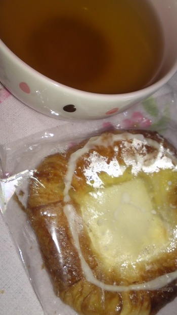 朝ごパンは