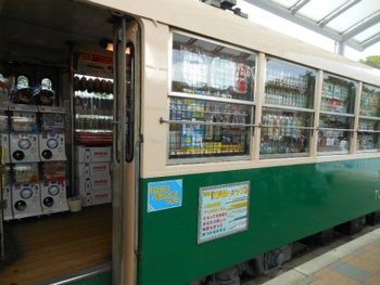 梅小路蒸気機関車館を見に行く