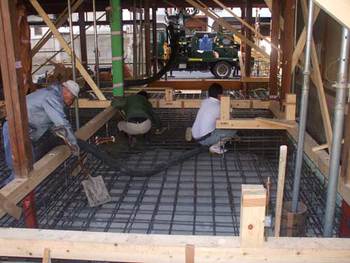 大型リノベーション工事現場中継 大型リノベーション工事現場中継