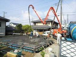 現場進行中です! 現場進行中です!