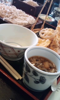 今日のランチぃ。