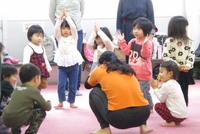 【たっち】・・・直子先生の親子体操!! 【たっち】・・・直子先生の親子体操!!