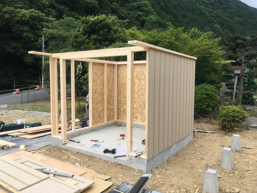小屋DIYしました!! 小屋DIYしました!!