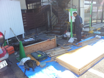 下土狩Y邸2期工事に入る