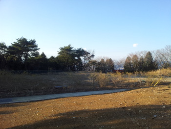 韮山小松別荘地の現場調査に