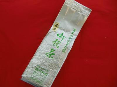 番茶200円 500g入り 1,000円(税別) 番茶200円 500g入り 1,000円(税別)