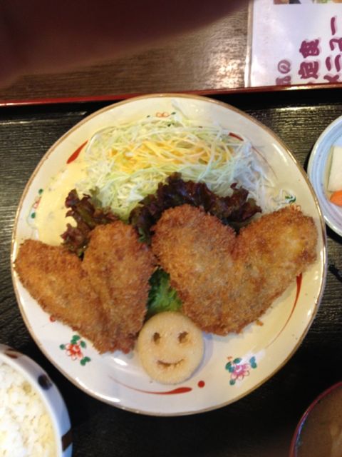 つかもと食堂へ