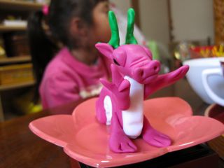 粘土の辰ができました。