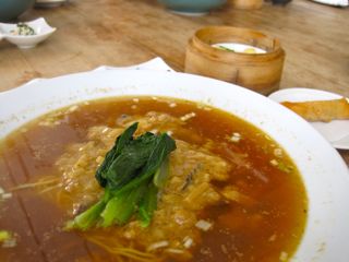 枇杷でおしゃべりランチ