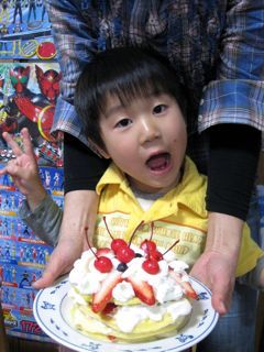 帰ってきたジョーとケーキ