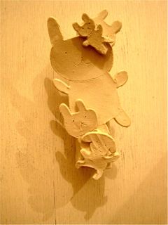 今日までの個展。ため息出ますし。