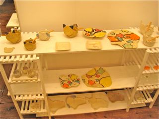 今日までの個展。ため息出ますし。