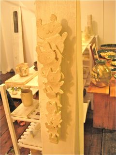 今日までの個展。ため息出ますし。