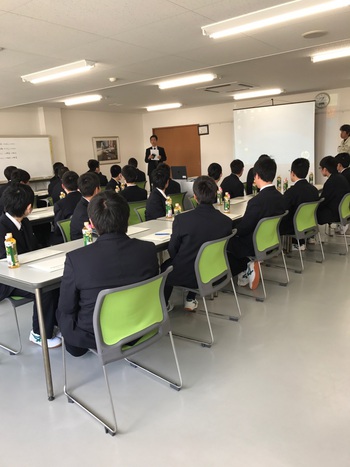 ☆高校生が工場見学に来社☆ ☆高校生が工場見学に来社☆