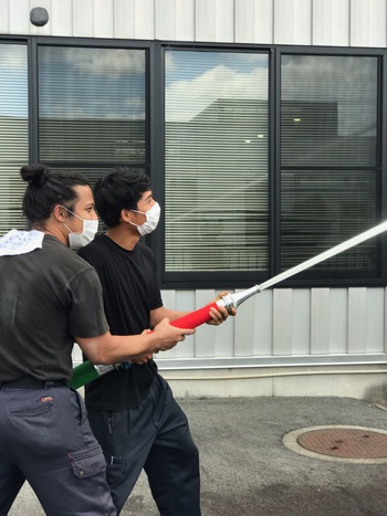 『防災訓練』を行いました 『防災訓練』を行いました