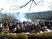 三島市:芙蓉台坂下公園で、どんどん焼きを開催しました。