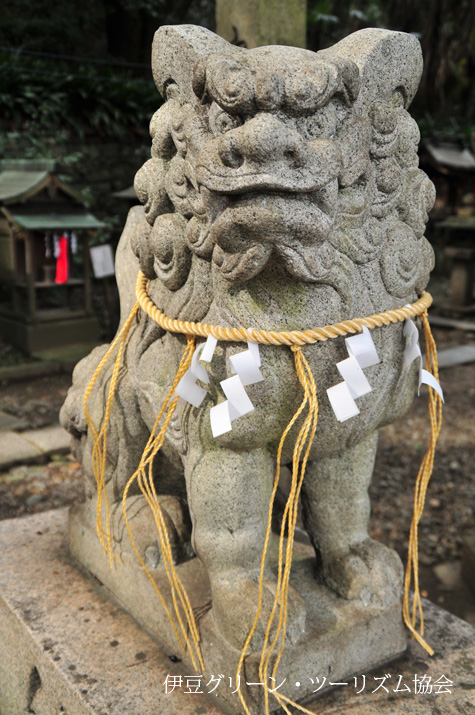 刺田比古神社の狛犬