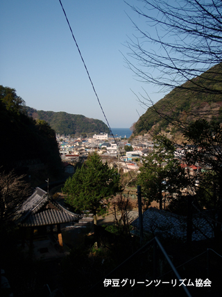 安良里の集落