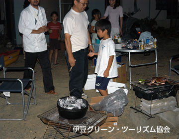 ダッジオーブンでローストチキン