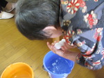 椅子の掃除を一生懸命にして下さいました☆