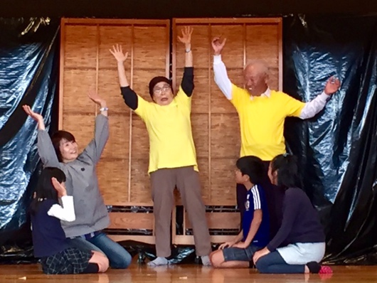 大爆笑の交通安全教室!「我が家のストライキさわぎ」by 交通安全協会青葉台分会! 大爆笑の交通安全教室!「我が家のストライキさわぎ」by 交通安全協会青葉台分会!