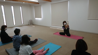 本日 ラジオエフさんに声の出演します。 本日 ラジオエフさんに声の出演します。