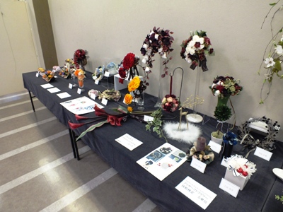 「☆秋の展示会 I Love Flower☆」(1)。