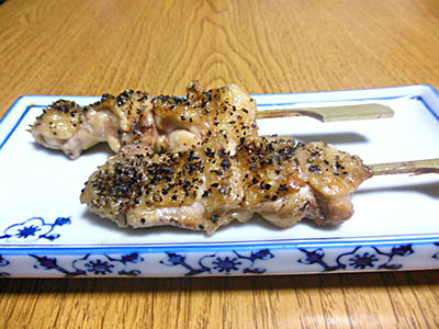 きょう(2/25)は「冷めた焼き鳥の 温め方法」をお教えしま~す!! きょう(2/25)は「冷めた焼き鳥の 温め方法」をお教えしま~す!!