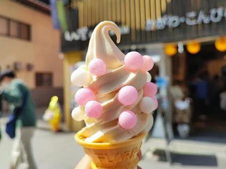 きょう(7/3)は「ソフトクリームの日」です。 本日は 「スーパーしんや様」(中野交差点)で出店しま~す!! きょう(7/3)は「ソフトクリームの日」です。 本日は 「スーパーしんや様」(中野交差点)で出店しま~す!!